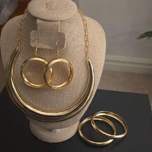 Fashion Jewelry Gold Necklace and Earrings Set